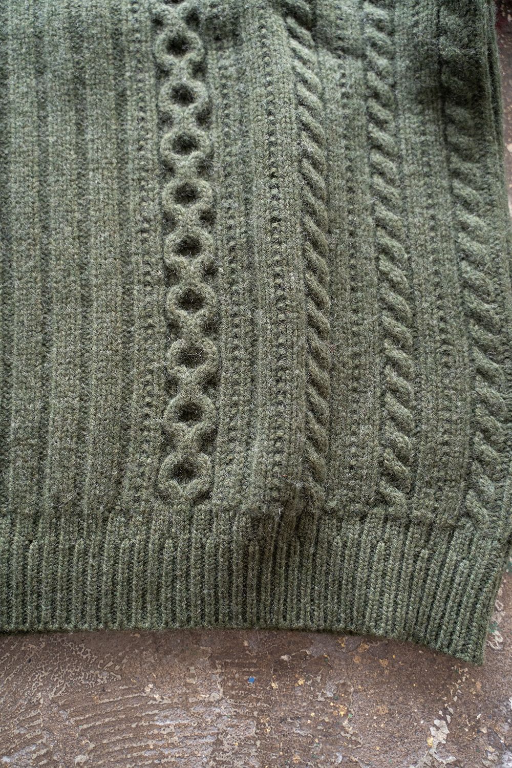 YASHIKI - 【ラスト1点】【22AW】Shizuku Curl High Neck Knit(MOSS