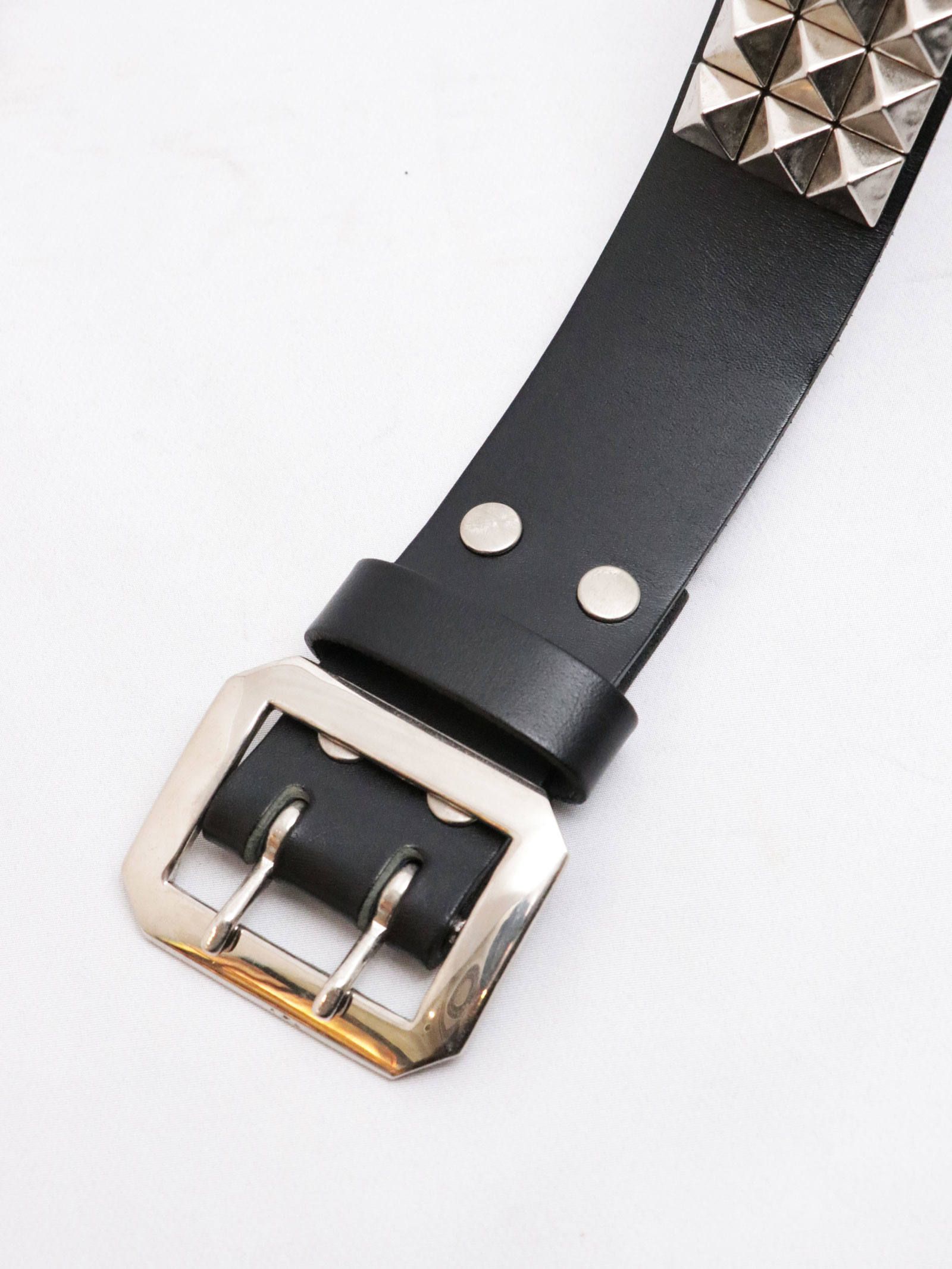 MODERN PIRATES - 12MM 3連ピラミッドスタッズベルト (シルバー