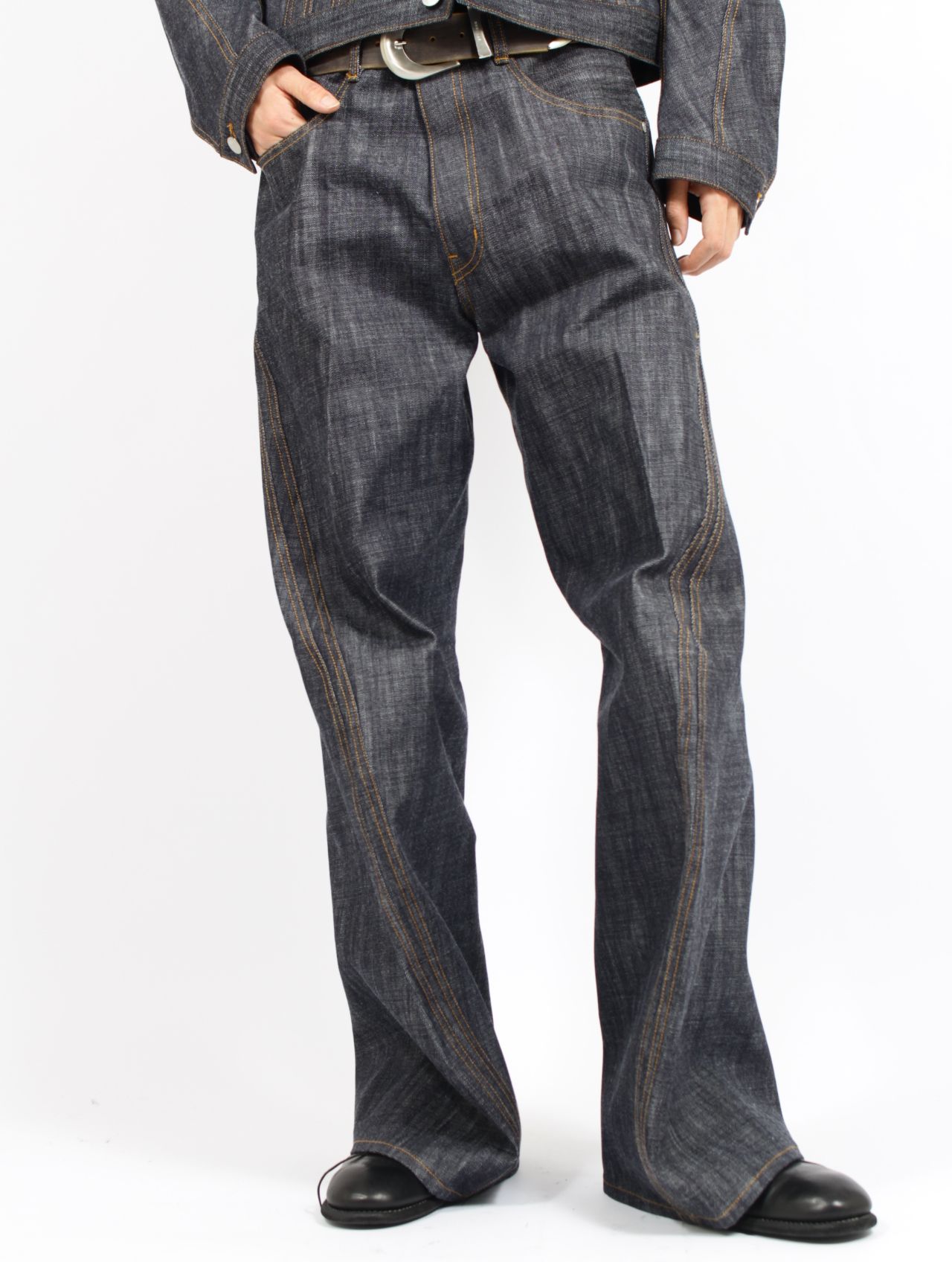 NVRFRGT - 【26SS】3D ツイステッド ワイド レッグ ジーンズ / 3D