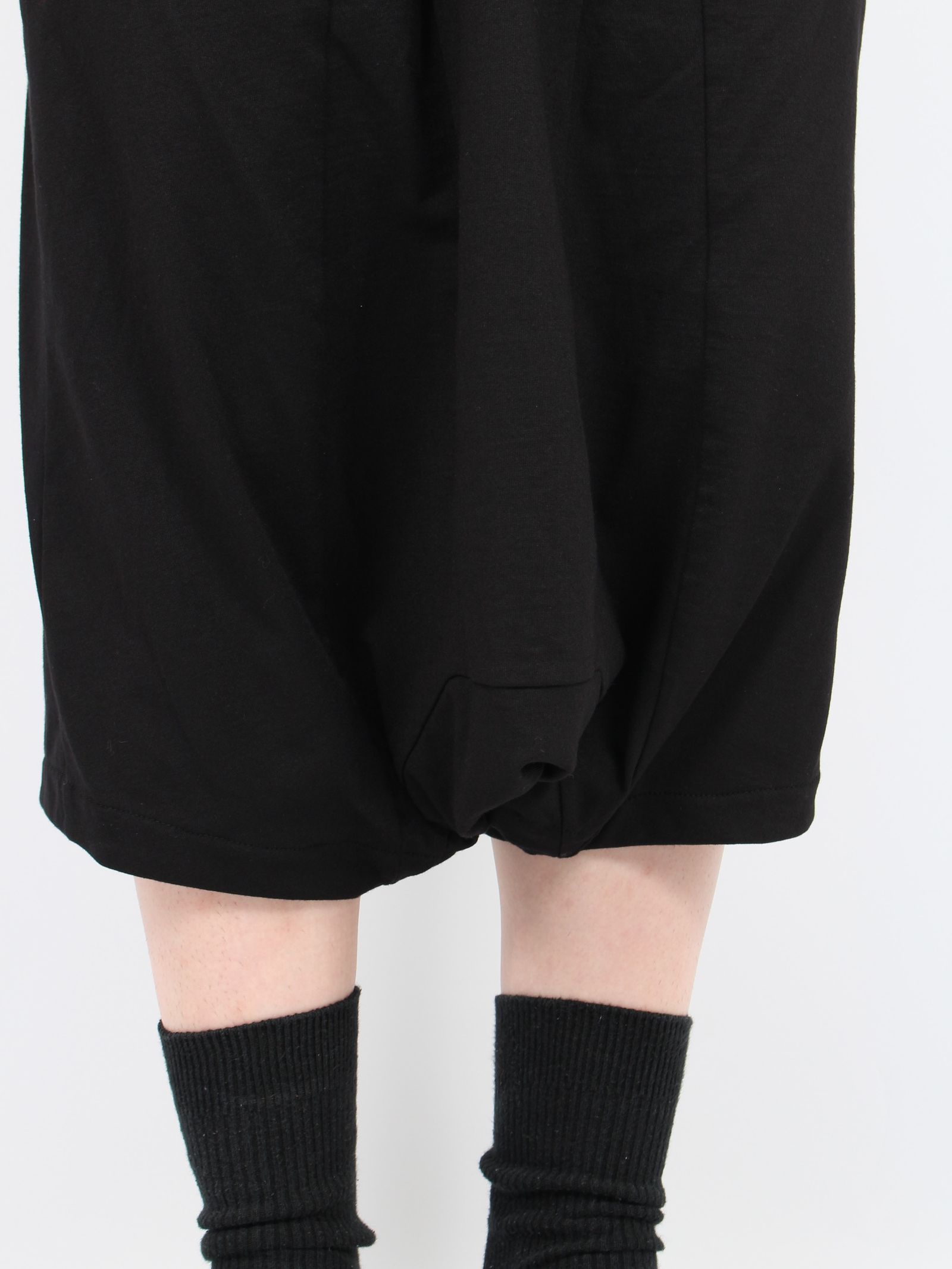 JULIUS - 【24AW】コットン モダール サルエル クロッチ ショート