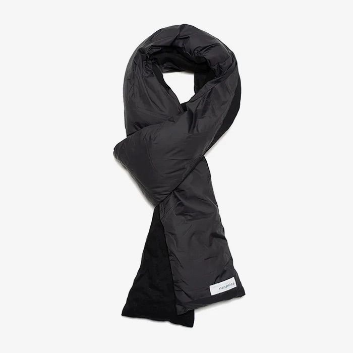 nanamica - Down Muffler / K(Black) | Stripe Online Store