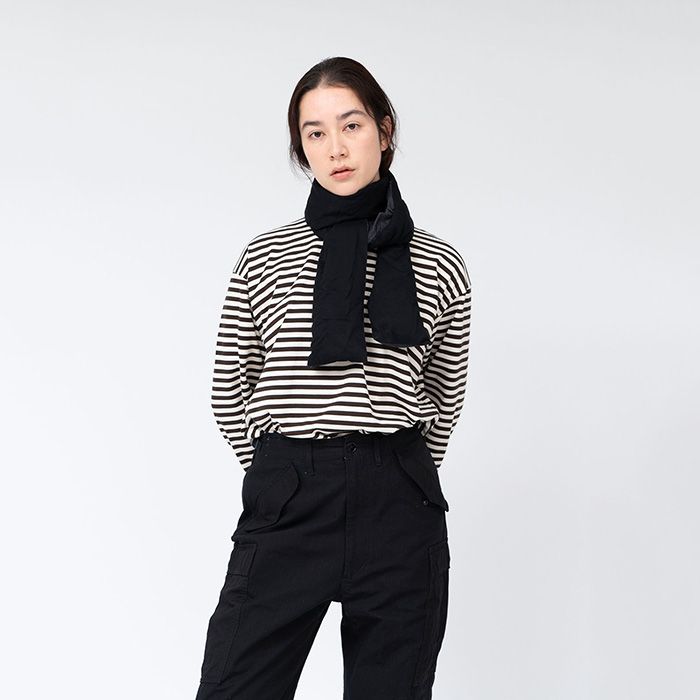 nanamica - Down Muffler / K(Black) | Stripe Online Store