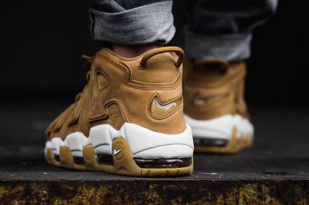 国内10月14日発売予定】 ナイキ エア モア アップテンポ `96