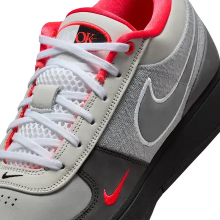 NIKE BOOK1 95 EP ナイキ ブック1 ソーラーレッド 国内10月5日発売予定