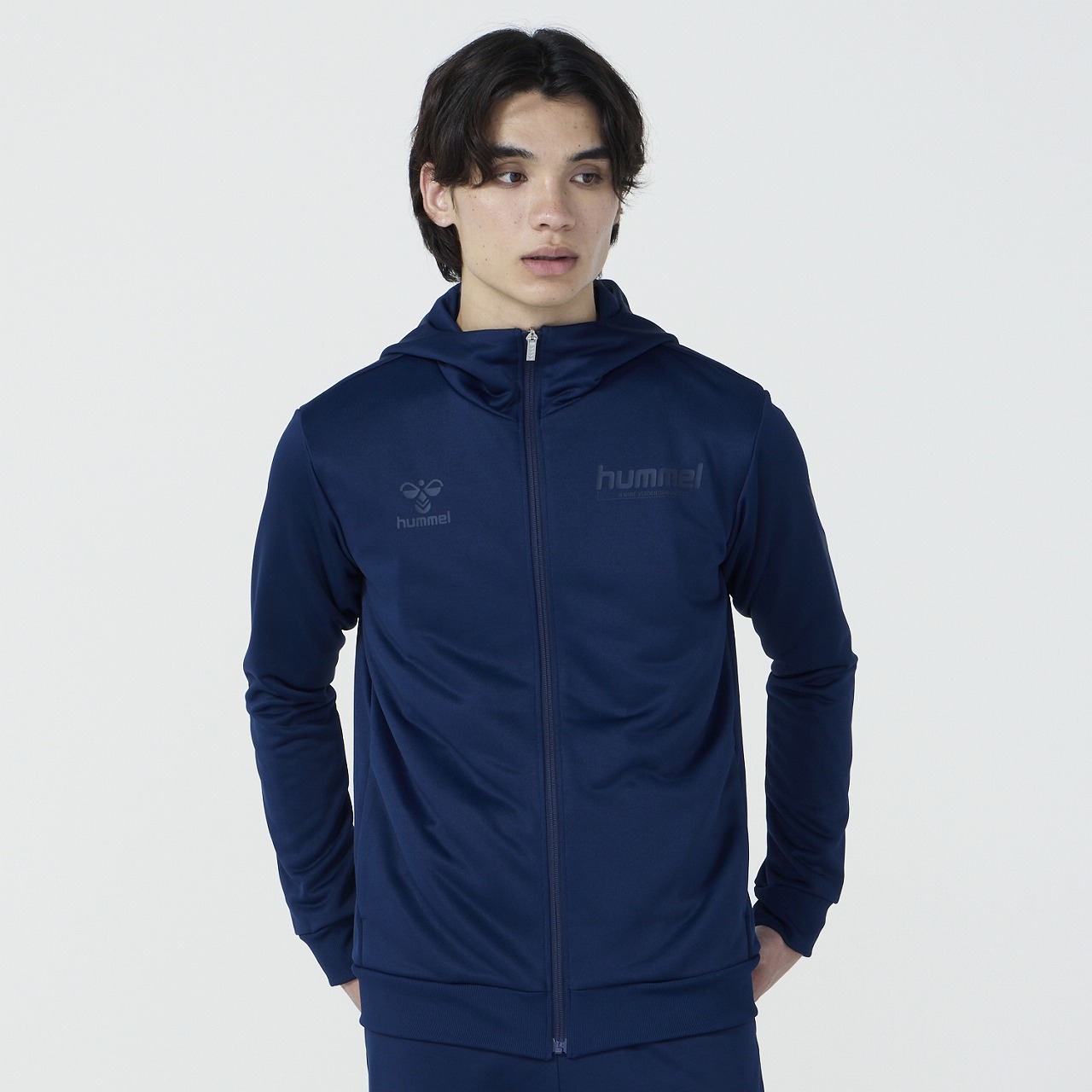 スウェットフルジップフーディー｜hummel｜ヒュンメル公式オンラインストア