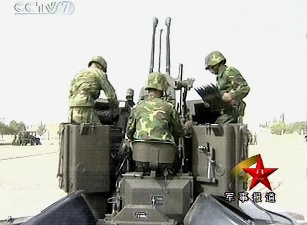 90式35mm連装機関砲（GDF002） - 日本周辺国の軍事兵器