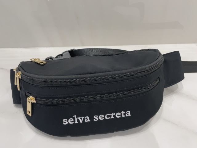 selva secreta】WAIST POUCH mini(black)