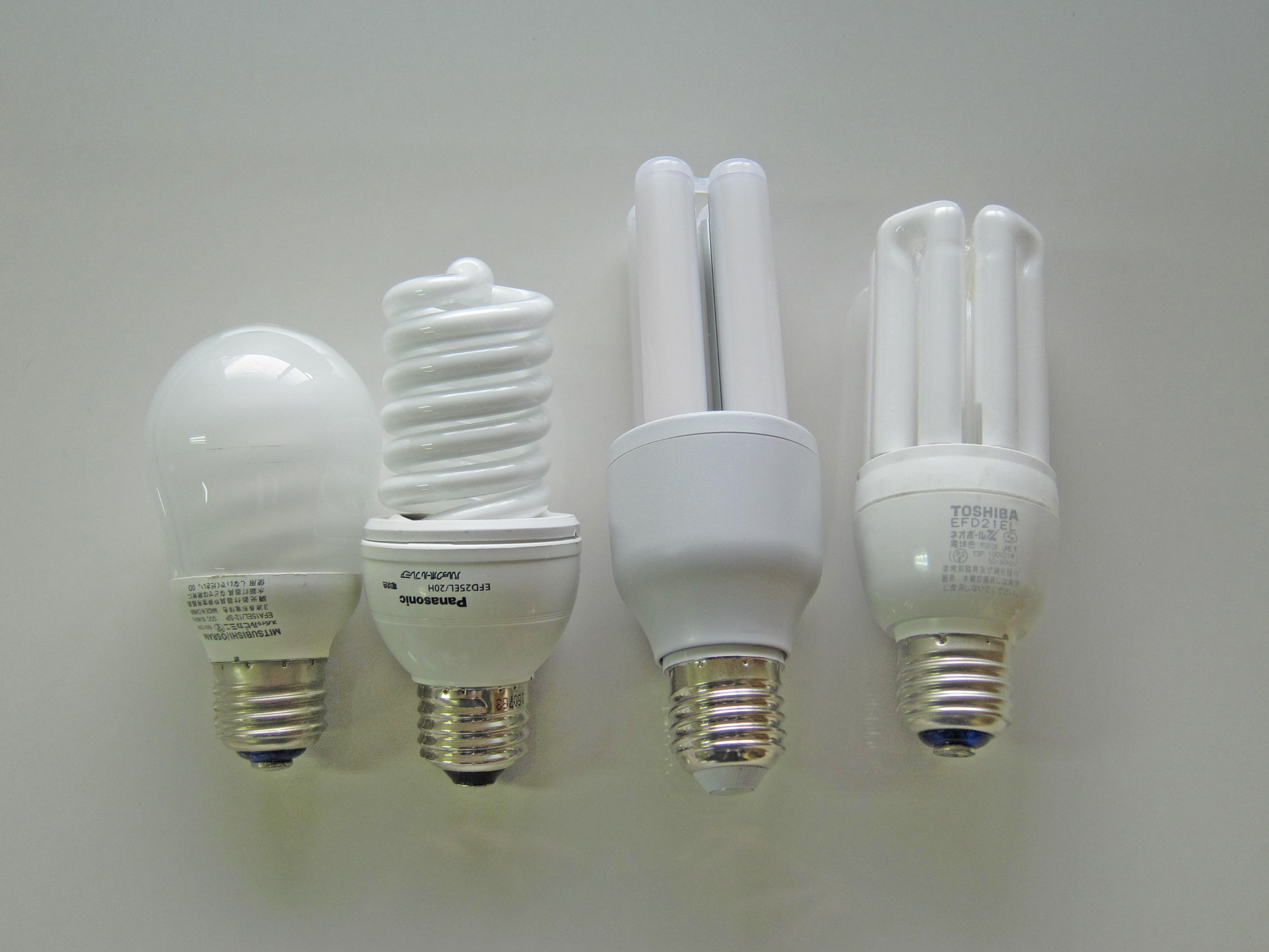 電球形蛍光灯タイプ LED 12W 1100lm 昼白色