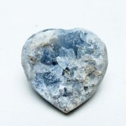 セレスタイト（天青石）は魂も清めるとされています｜銀座東道天然石専門店