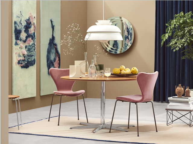 TABLE SERIES 円形テーブル FRITZ HANSEN フリッツ・ハンセン/Piet