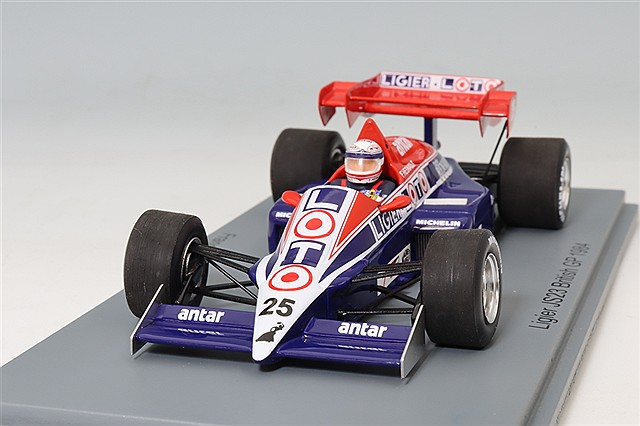 ミニチャンプス 1/18 マクラーレン フォード M23 1976 F1 南アフリカGP