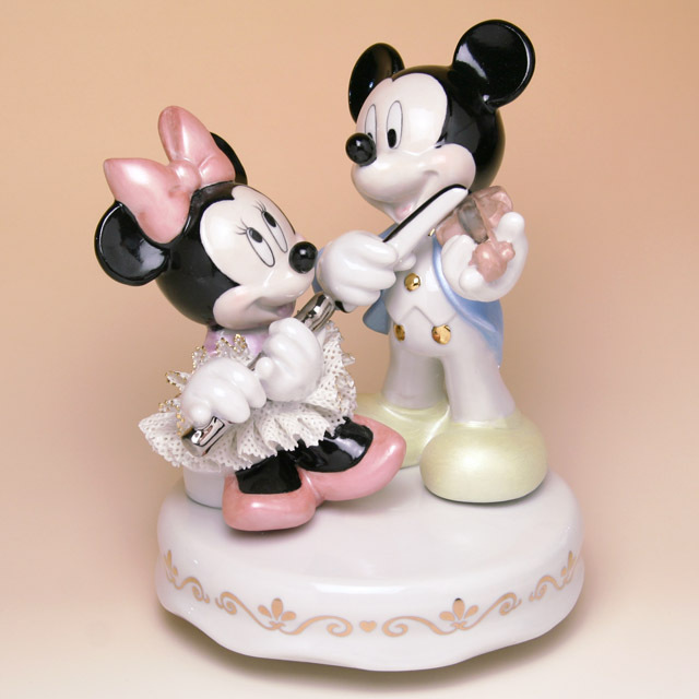 Disney ヴァイオリンを弾くミッキーとフルートを奏でるミニー レース