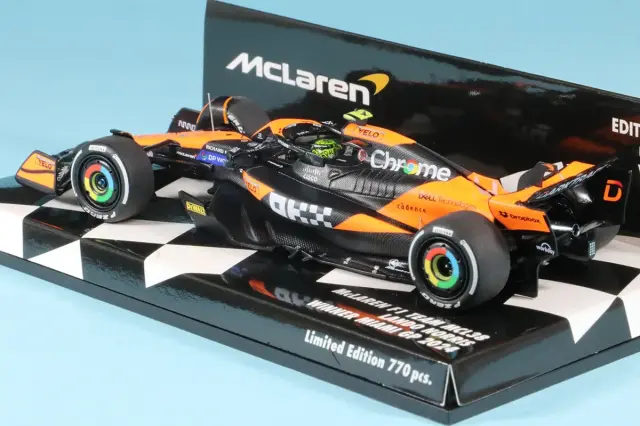 ミニチャンプス 1/43 マクラーレン MCL38 マイアミGP ランド ノリス