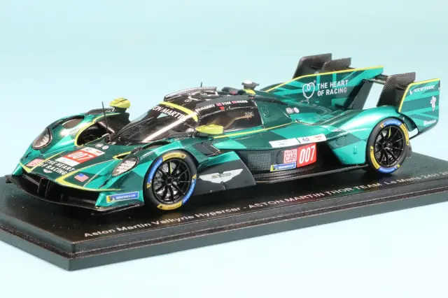 ルックスマート 1/18 フェラーリ SF-24 モナコGP 2024 C.ルクレール