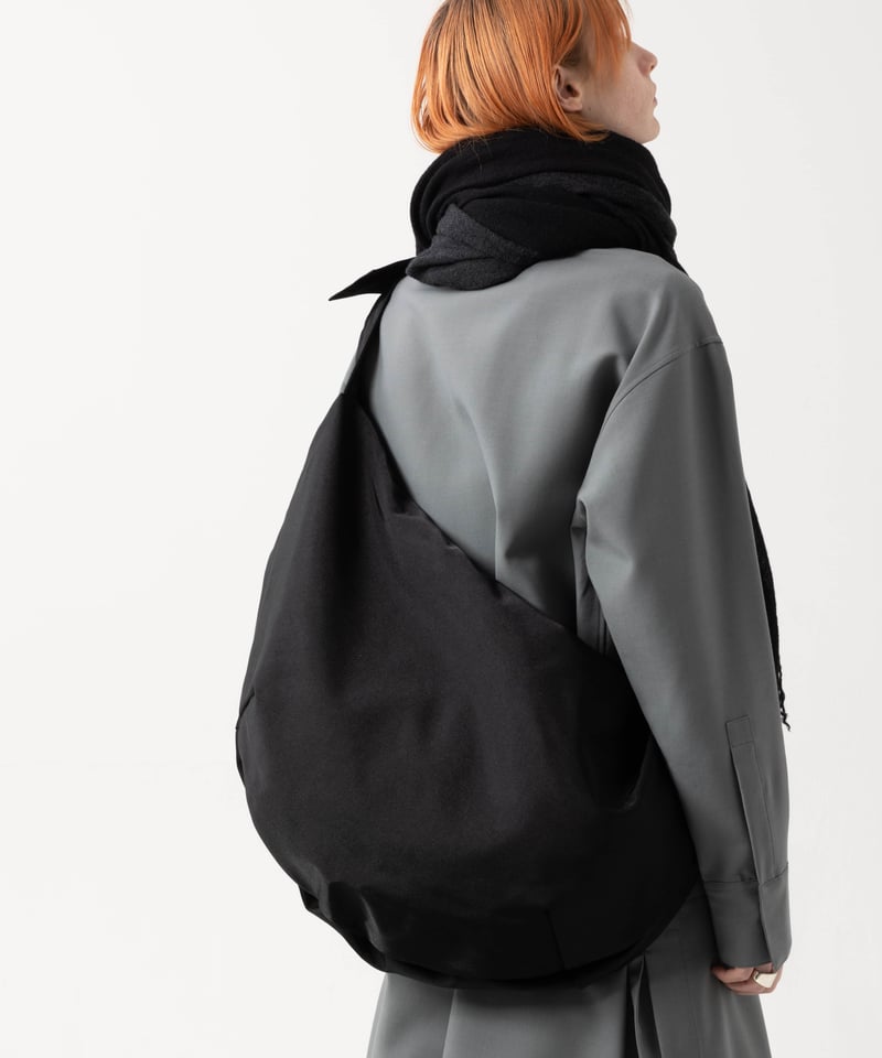 MB ULTIMATE FABRIC ハーフムーンボディバッグ BIG | MB -there