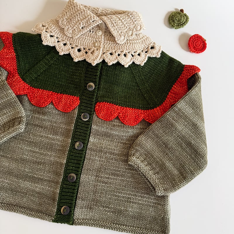 Misha & Puff / Scallop Yoke Cardigan - Seal Gra