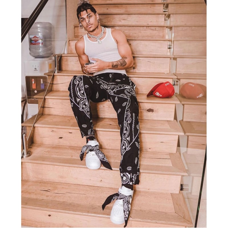 GUAPI/ Paisley cargo pants V2 ”BLACK” | BINGOST
