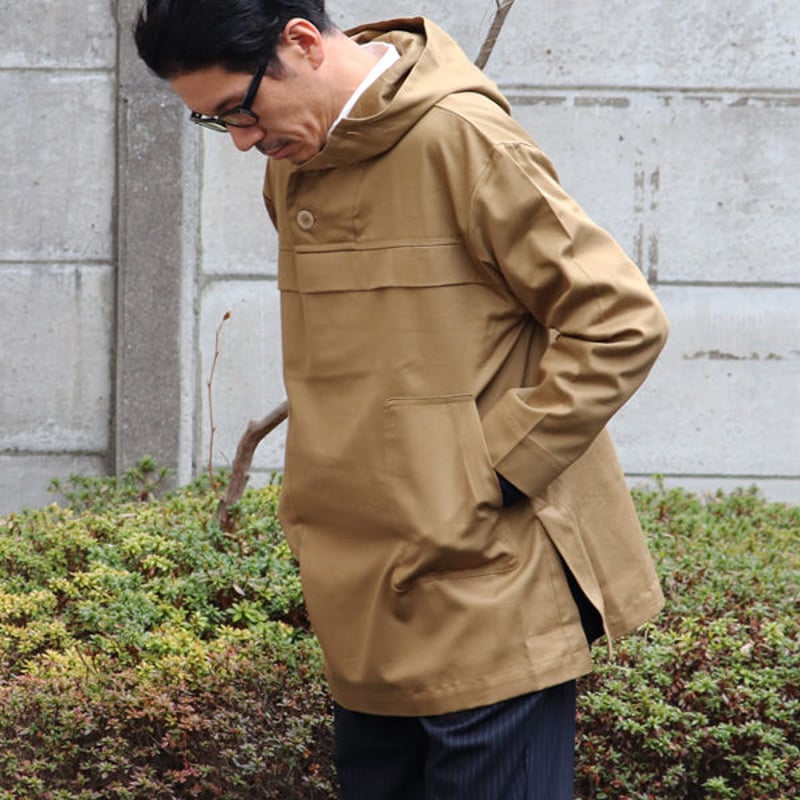 グロッシーツイル サイドスリット アノラックパーカ-【MADE IN JAPAN