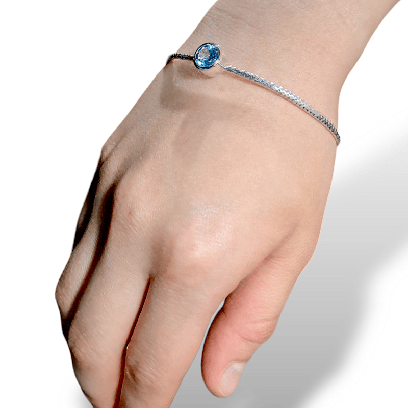 ブルートパーズ シルバーバングル ブレスレット | Le Papillon Jewelry