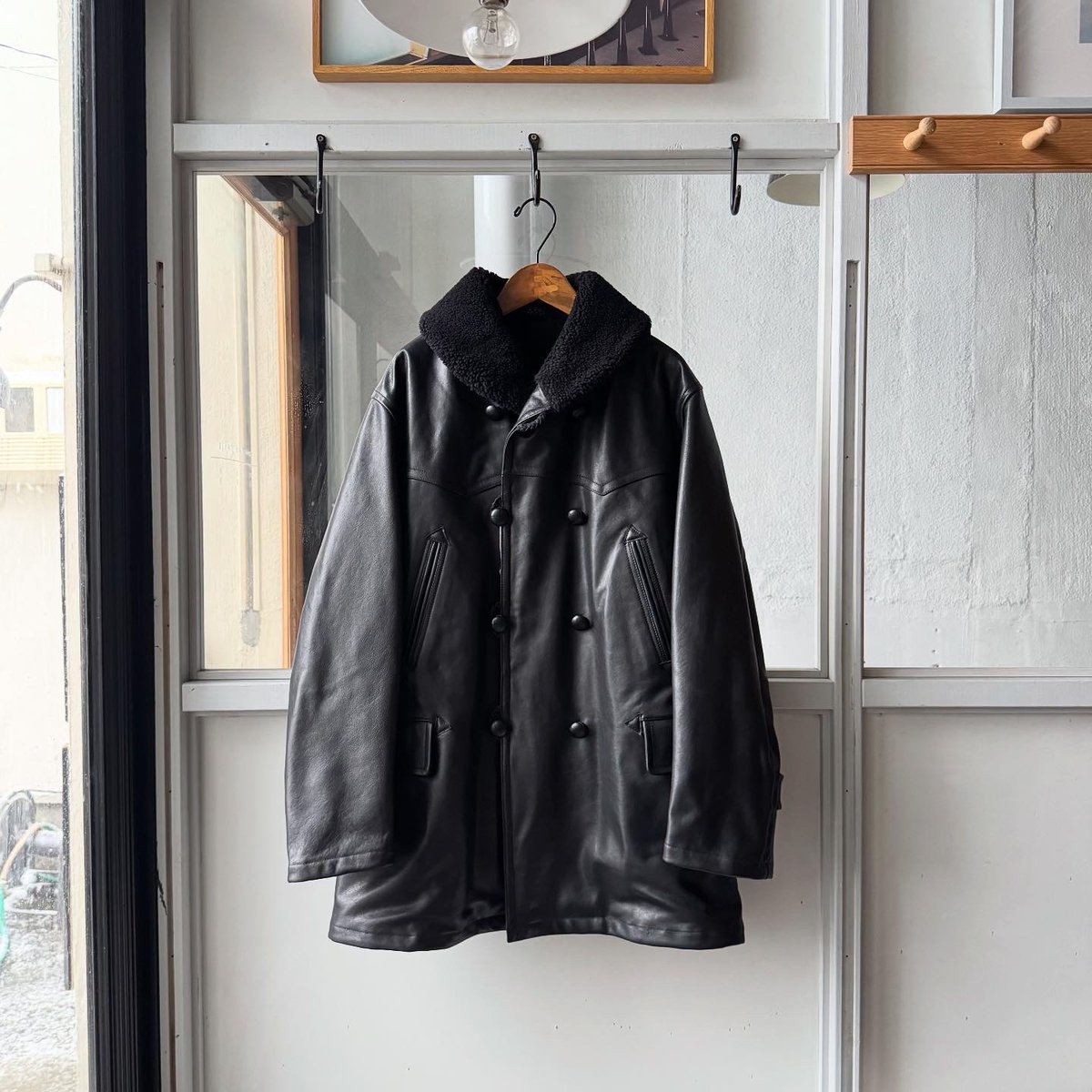 COMOLI ラムレザー カナディアンコート | Less Higashikawa