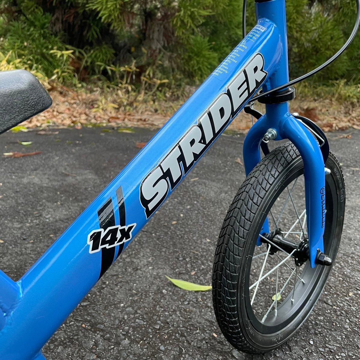 ストライダー STRIDER 14X スティールブルー バランスバイク スタンド
