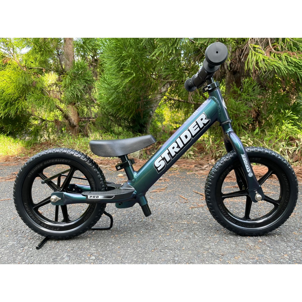 STRIDER PRO 12インチ 日本正規品 メタリックアクア Amazon.co.jp