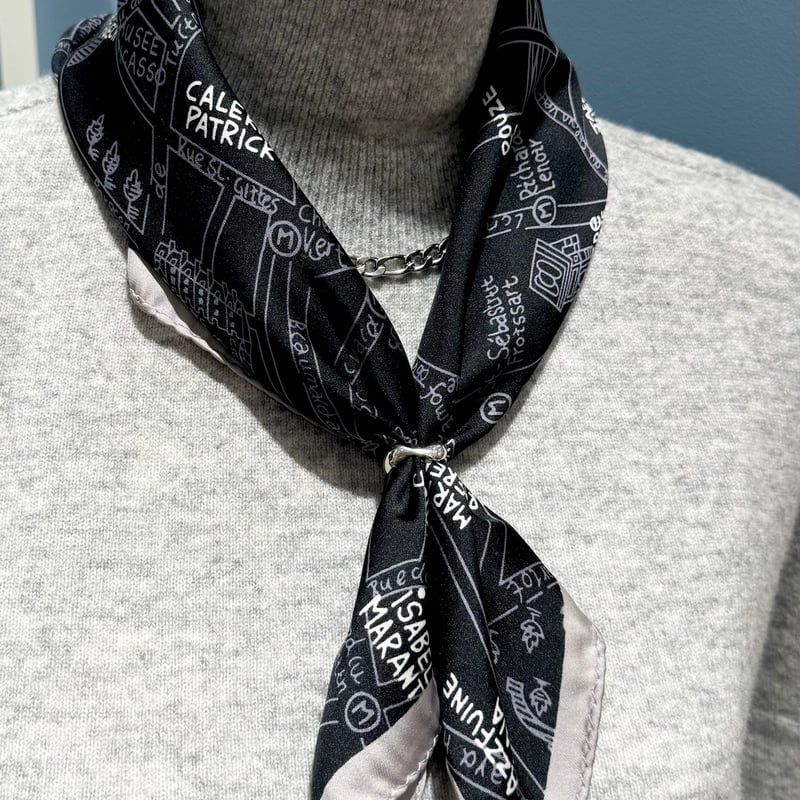 美品】CHANEL パリ20区 地図デザイン スカーフ 56✖️55センチ 美品