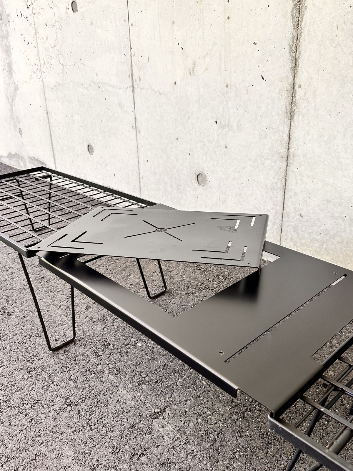 ブラックデザインアイアンプレート収納バッグ 2024年新色登場 INOTA
