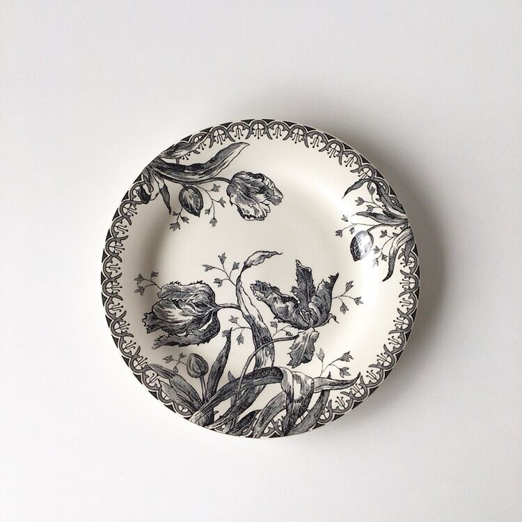 GIENジアン チューリップ・ノワール カナッペプレート ф16.5㎝ | TEA TABLE