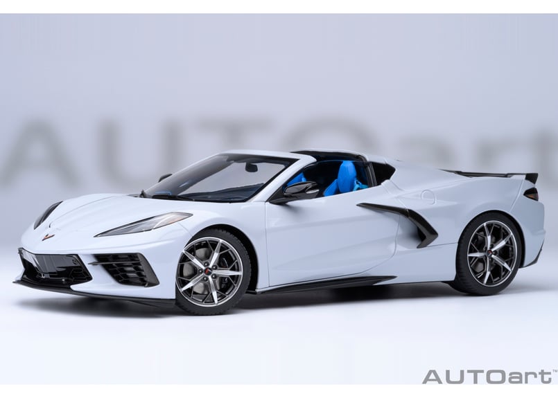 AUTOart 1/18 シボレー コルベット （C8） スティングレイ Z51