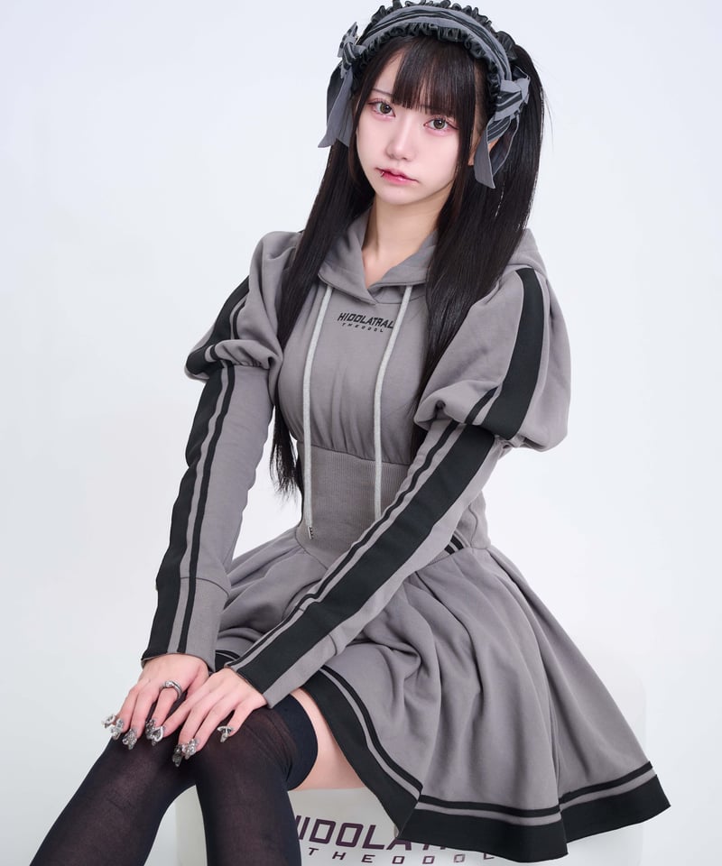 ジャージロリィタパーカーOP》GRAY | HIDOLATRAL THEODOL
