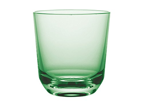 スノーピークのロックグラスは、このまま落ちても割れないのさ！ 素材