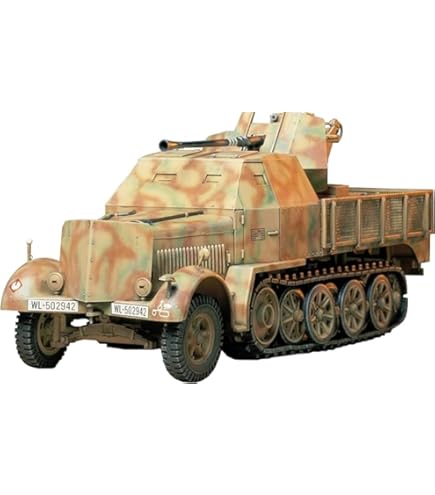Amazon | AFVクラブ 1/35 FV101 スコーピオン 偵察戦車 プラモデル