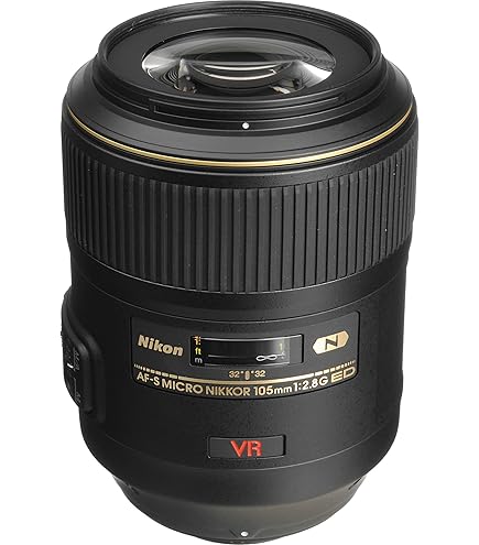 Amazon.co.jp: Nikon Ai AF Nikkor 85mm F1.8D : 家電＆カメラ
