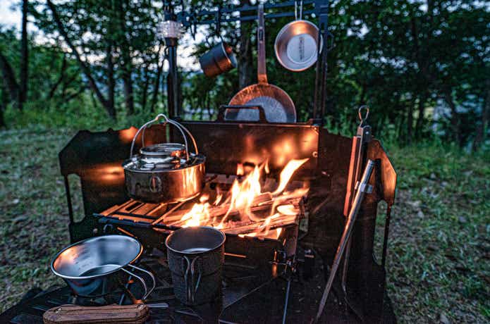 1アイテムでコックピットスタイルが完成！トランスフォームする焚き火