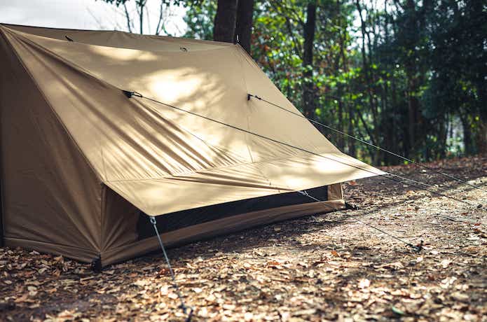 ひろ〜い前室で弱点を克服！ワンティグリスのパップテントが