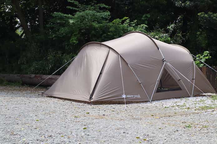 スノーピークの新作テント「ランドネスト」を使ったら、話題になる理由