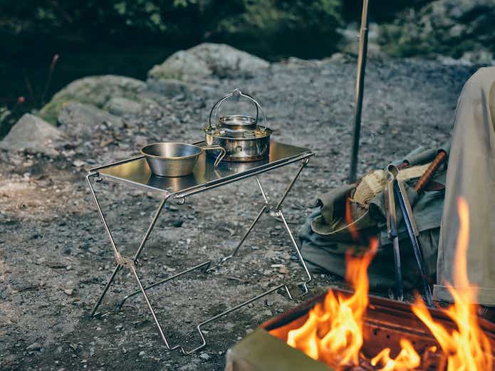 TOKYO CRAFTS（トウキョウクラフト）から二次燃焼焚き火台「ブレイズ