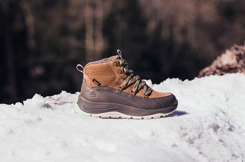 冬の雨・冷え・雪も関係なし】Tevaの新作ウィンターブーツは防水、防寒