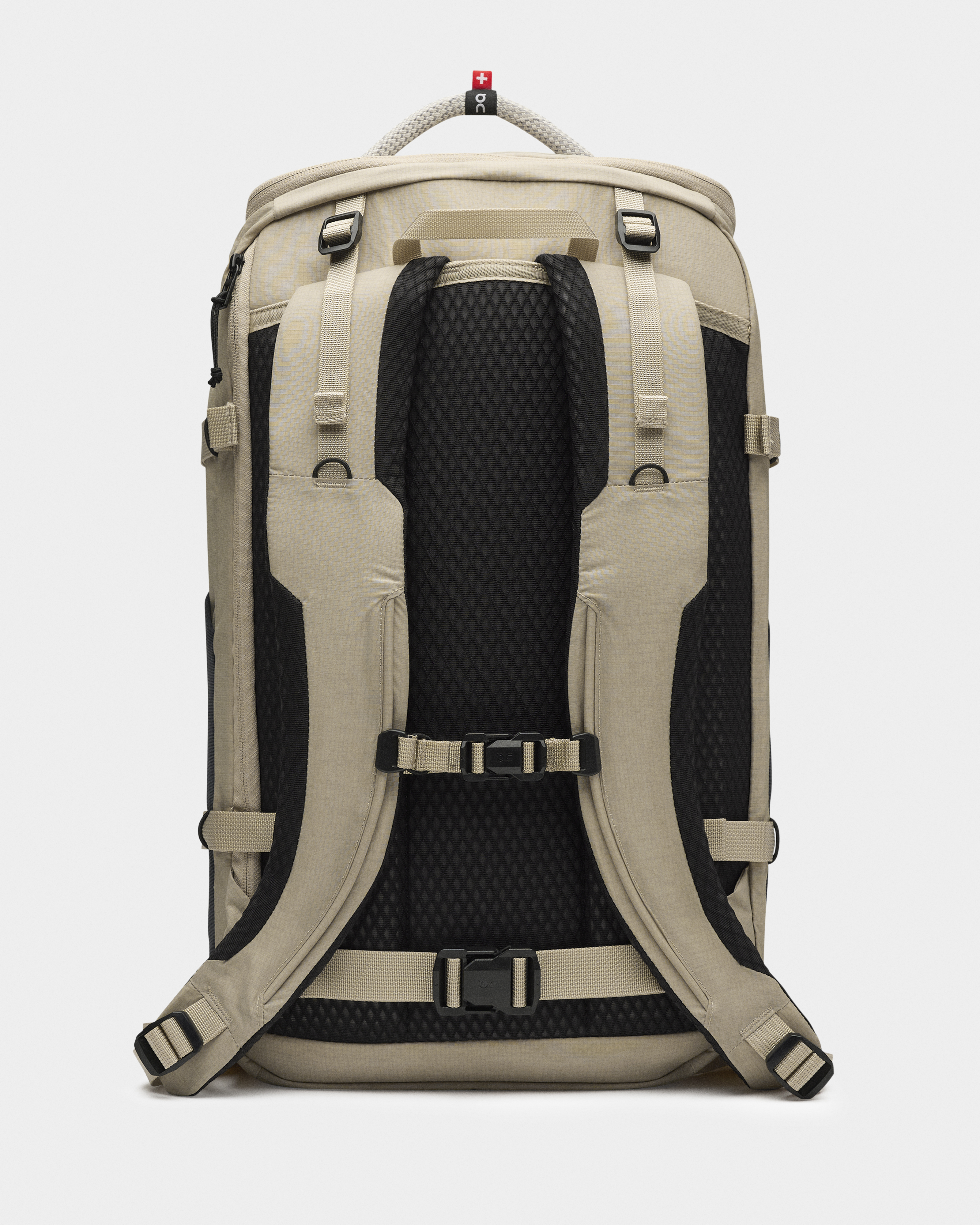 Speed Pack 30L | ベージュ & ブラック | On 日本