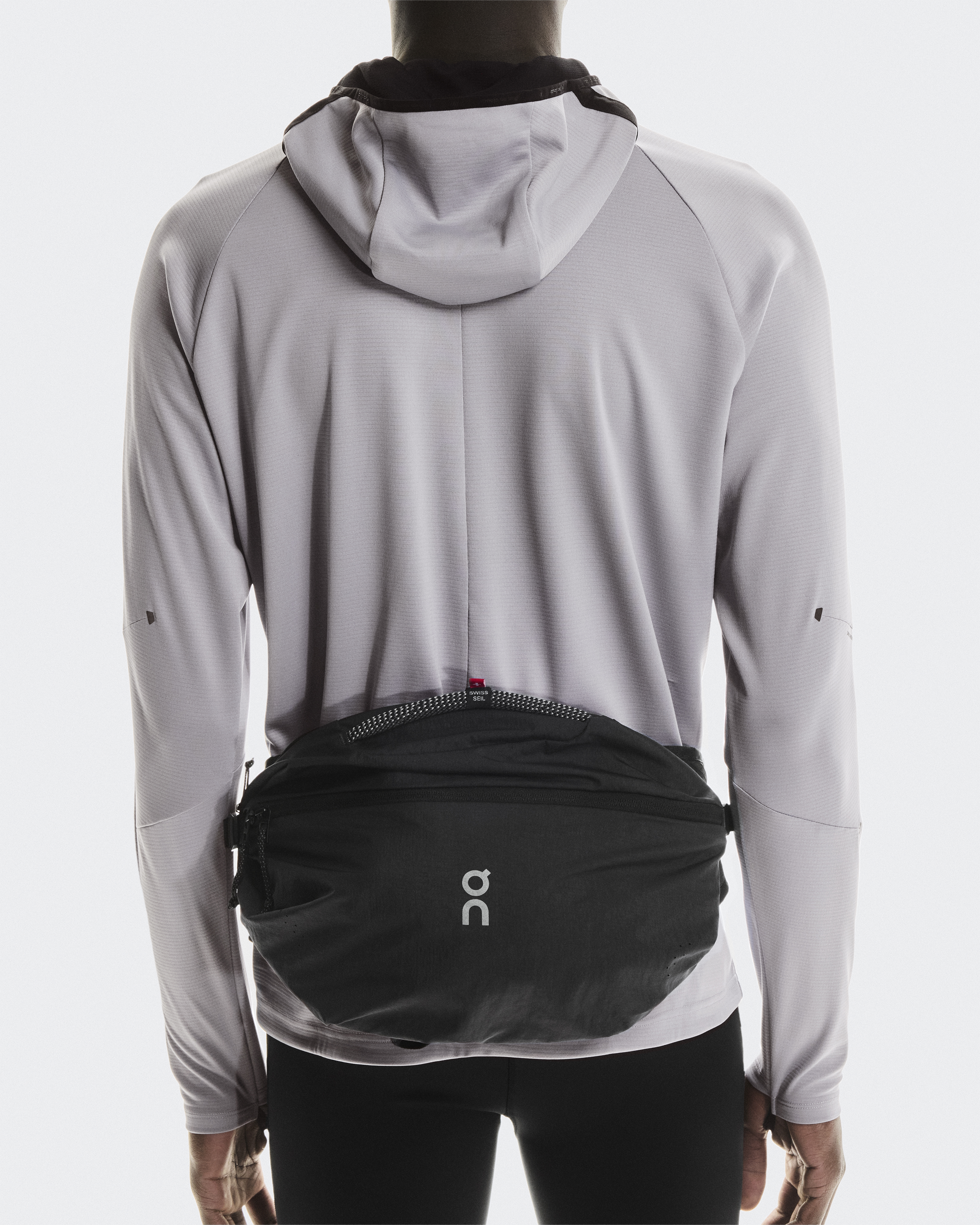 Sling Pack 9L | Black | On United States