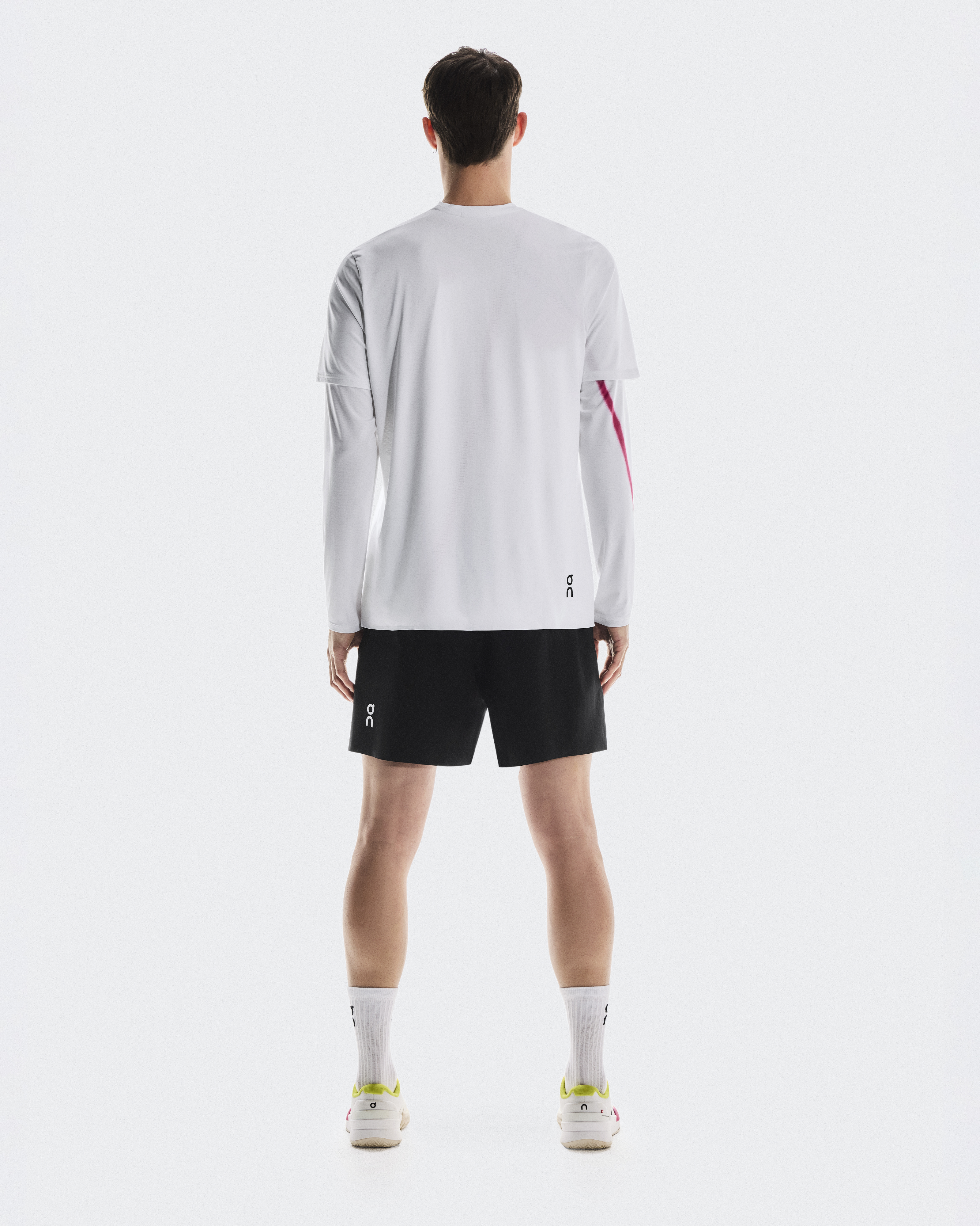 On COURT-T ホワイト Tシャツ M Women's Court-T | White | On United