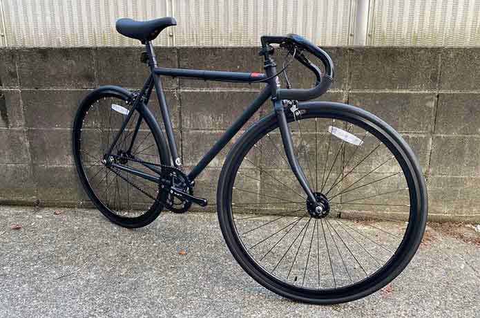 FUJIのピストバイク、FEATHER（フェザー）は街乗りに合うおしゃれな1台