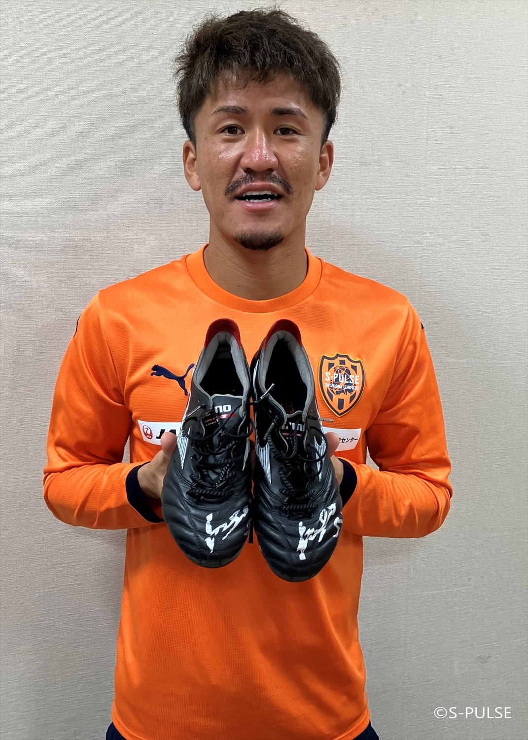 ジュビロ磐田 小川航基 大津祐樹 アクリルフェイスハンガー フォト