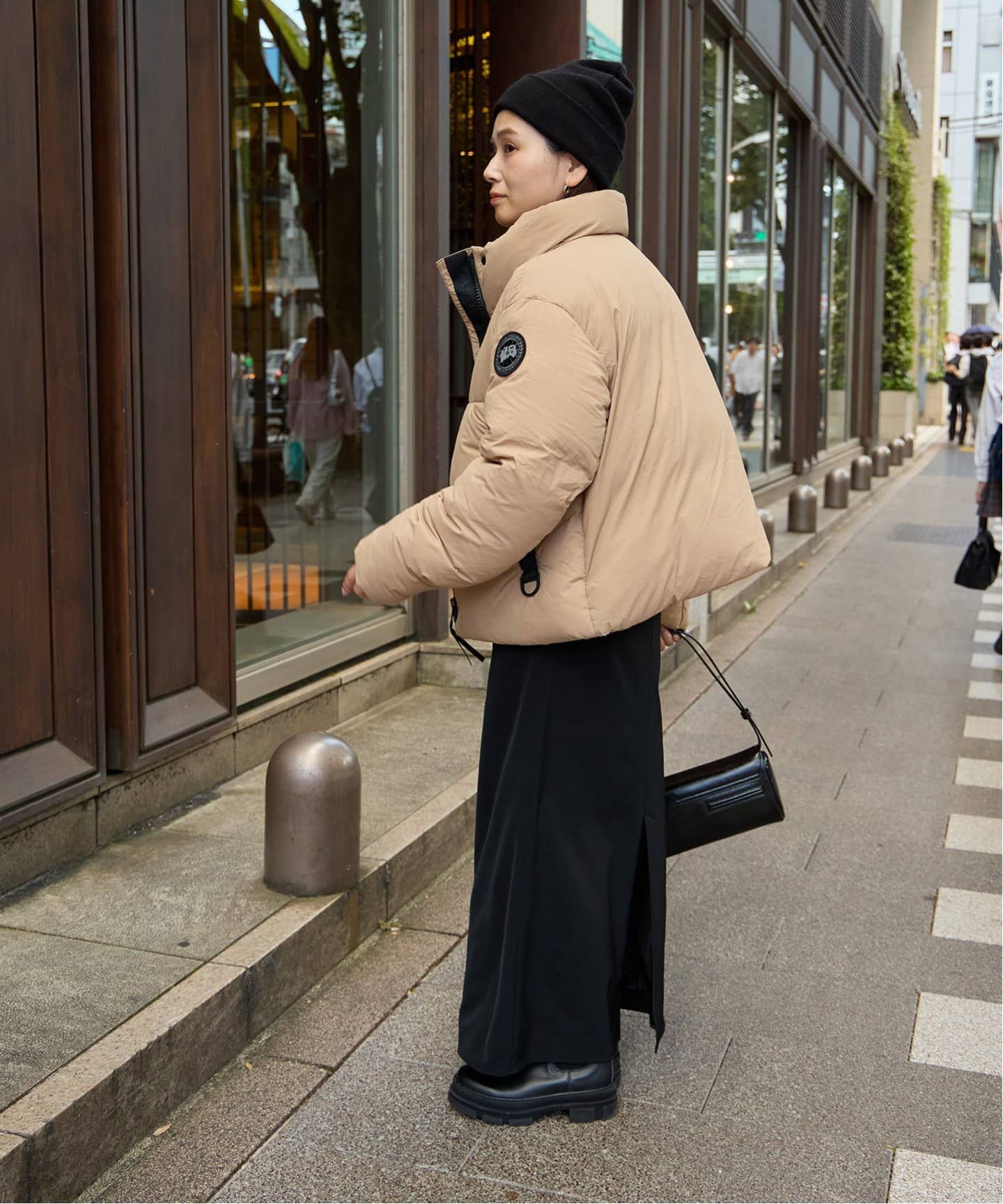 CANADA GOOSE/カナダグース】Junction Cropped Puffer Bla（ダウン