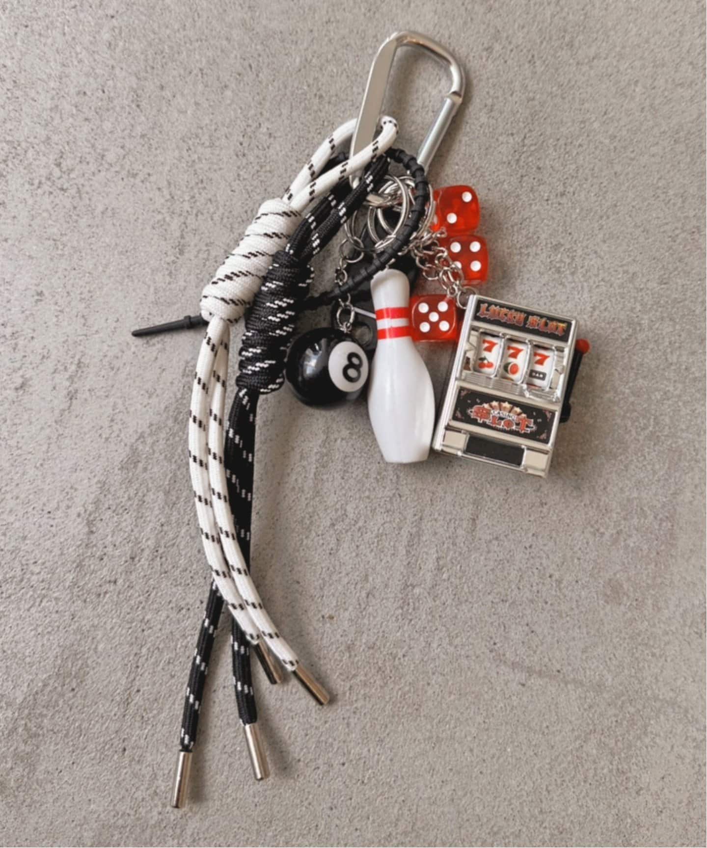 SHOUIA/ショウイア】 GAME CHARM（その他ファッション小物）｜L