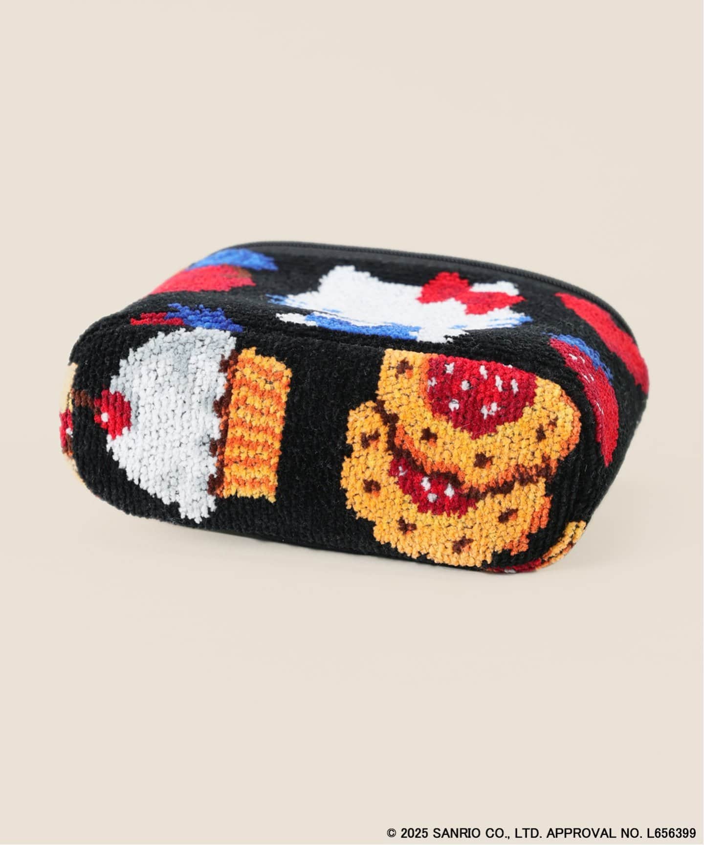 FEILER/フェイラー 別注 DLICIEUX HELLO KITTYガジェットポーチ