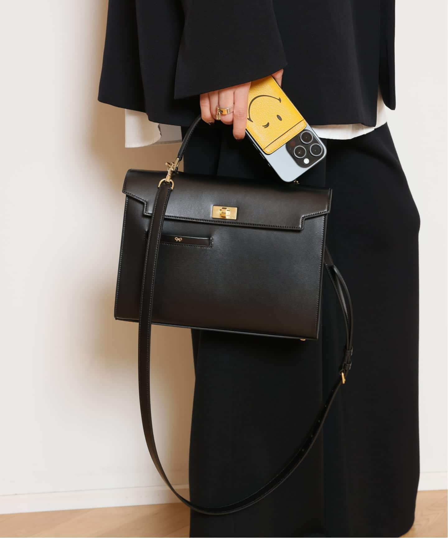ANYA HINDMARCH/アニヤ ハインドマーチ】MORTIMER SHINY BOXバッグ