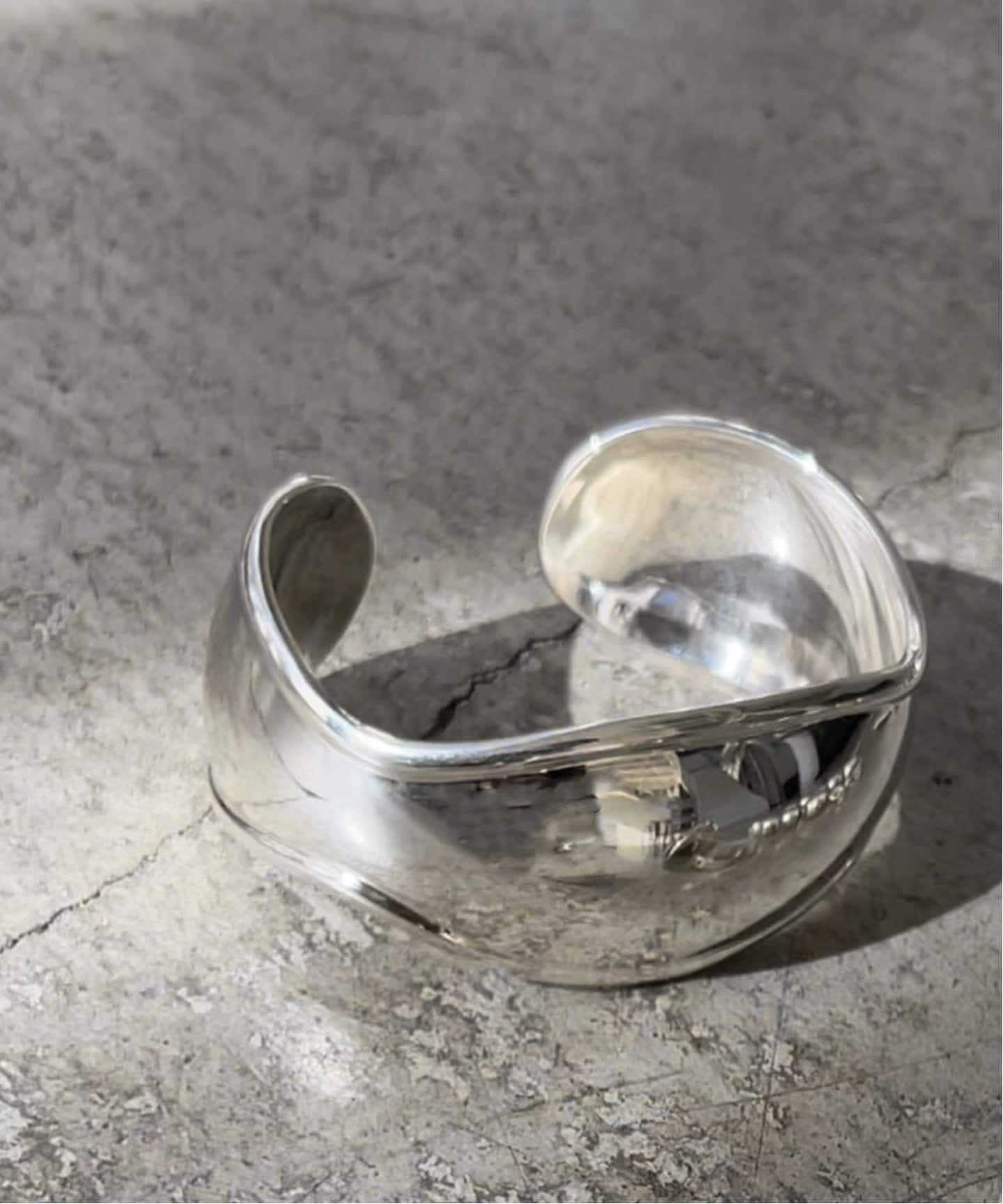 追加》BASENOTES/ ベースノート CURVE BANGLE N-H016（ブレスレット