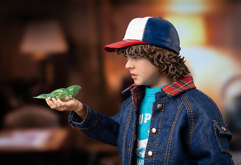 1/6 Dustin Henderson（1/6 ダスティン・ヘンダーソン）